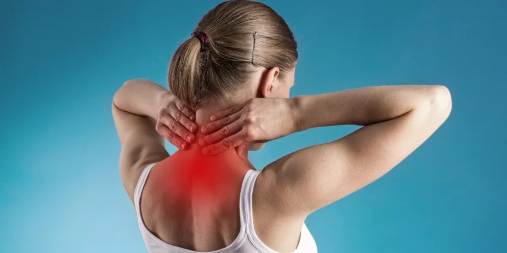 What Are the Early Signs of Osteoporosis in Women?